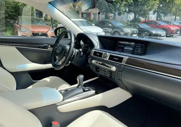 Lexus GS cena 112980 przebieg: 107866, rok produkcji 2017 z Wrocław małe 232